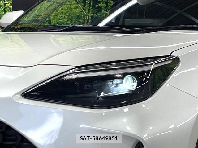 Toyota YARIS CROSS 2023-12 8054163-12