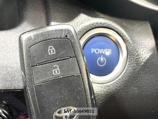 Toyota YARIS CROSS 2023-12 8054163-8