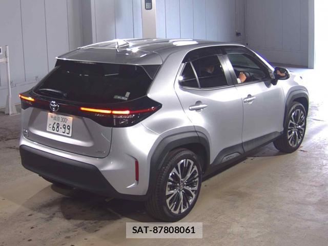 Toyota YARIS CROSS 2022-11 8054663-1