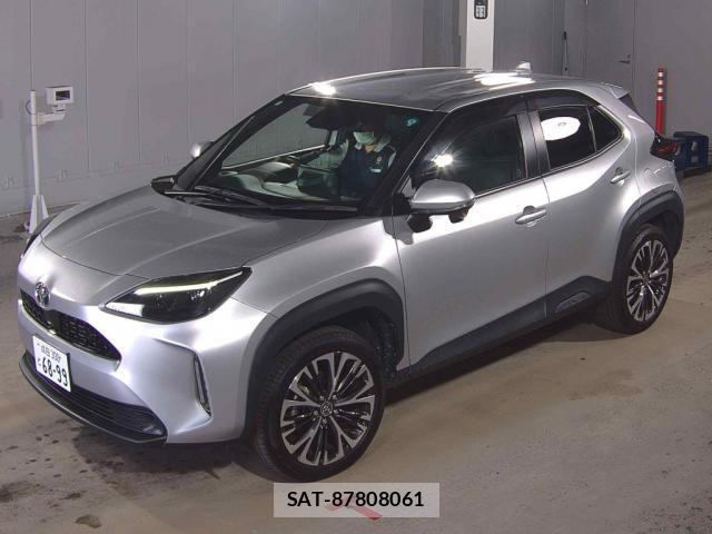 Toyota YARIS CROSS 2022-11 8054663-3