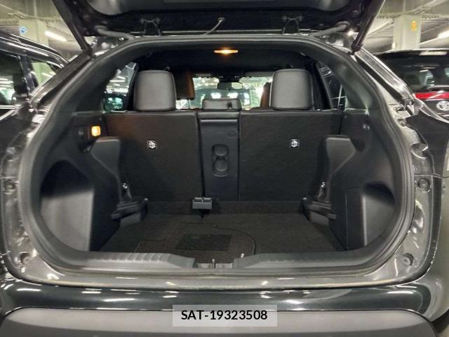 Toyota YARIS CROSS 2024-03 8055037-14