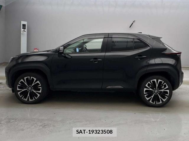 Toyota YARIS CROSS 2024-03 8055037-9