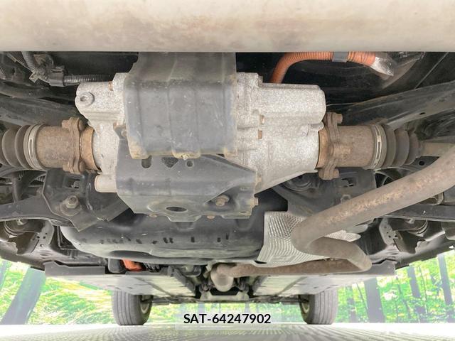 Toyota YARIS CROSS 2021-07 8055153-19