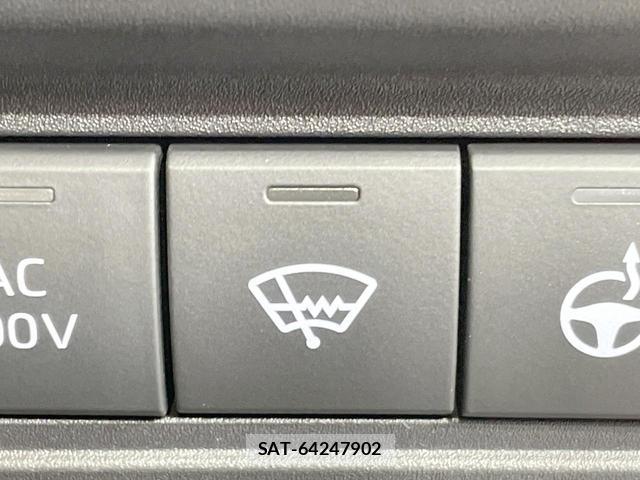 Toyota YARIS CROSS 2021-07 8055153-7