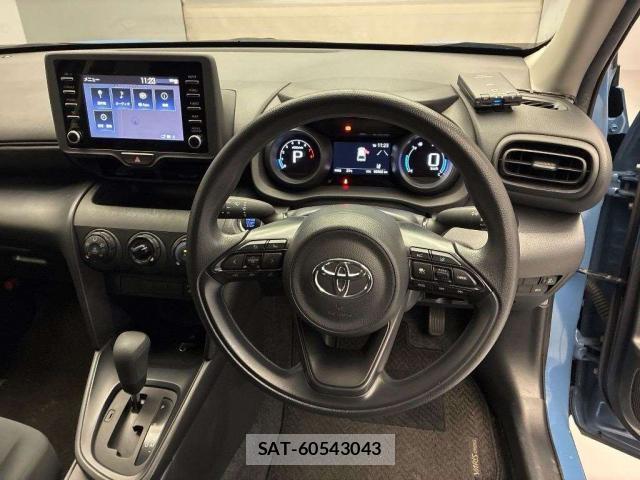 Toyota YARIS CROSS 2023-06 8055313-2