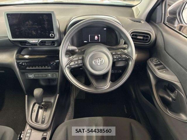 Toyota YARIS CROSS 2025-12 8055406-2