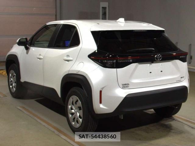 Toyota YARIS CROSS 2025-12 8055406-5