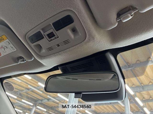 Toyota YARIS CROSS 2025-12 8055406-7