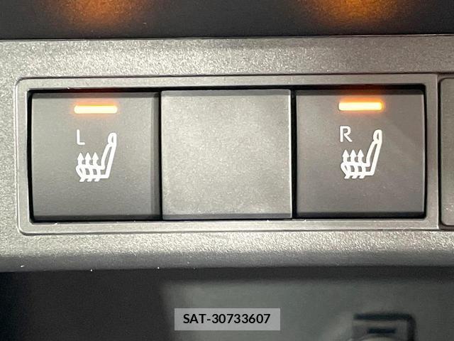 Toyota YARIS CROSS 2025-05 8055491-6