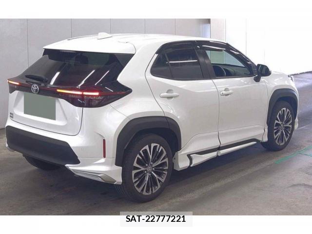 Toyota YARIS CROSS 2021-05 8055581-3