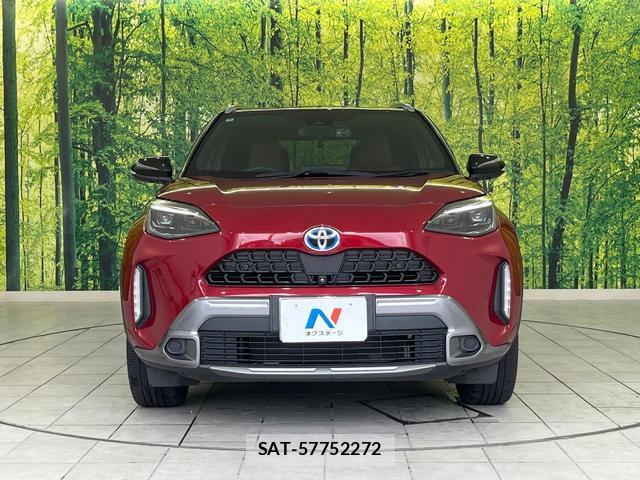 Toyota YARIS CROSS 2022-10 8055759-13