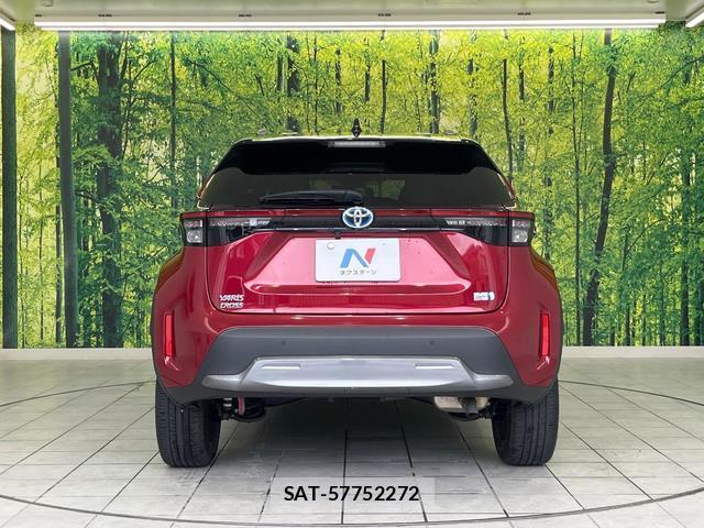 Toyota YARIS CROSS 2022-10 8055759-14