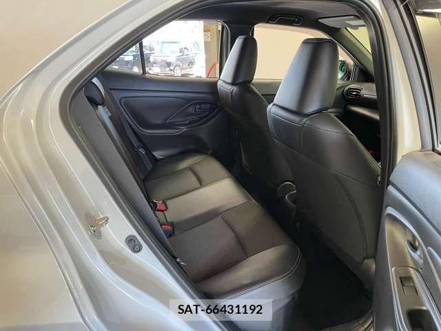Toyota YARIS CROSS 2023-02 8055915-16