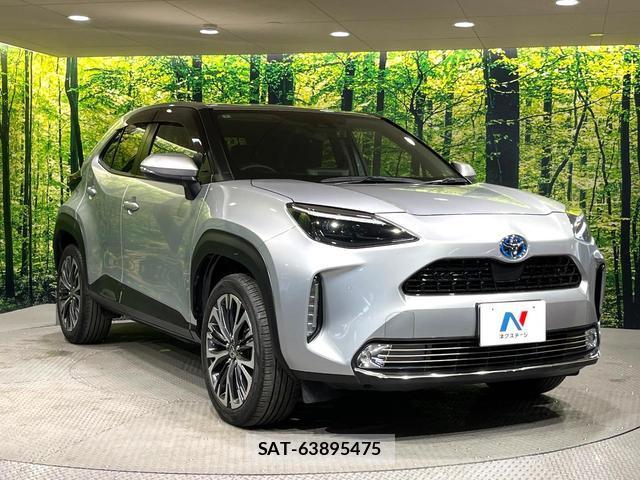 Toyota YARIS CROSS 2022-02 8055943-16