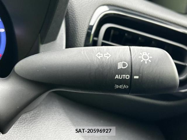 Toyota YARIS CROSS 2023-09 8056135-16