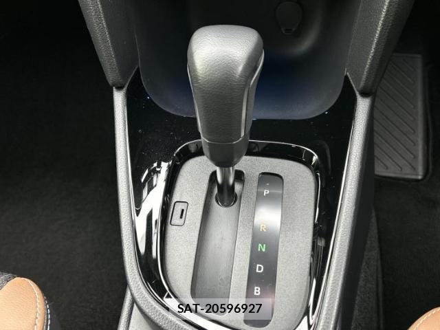 Toyota YARIS CROSS 2023-09 8056135-17