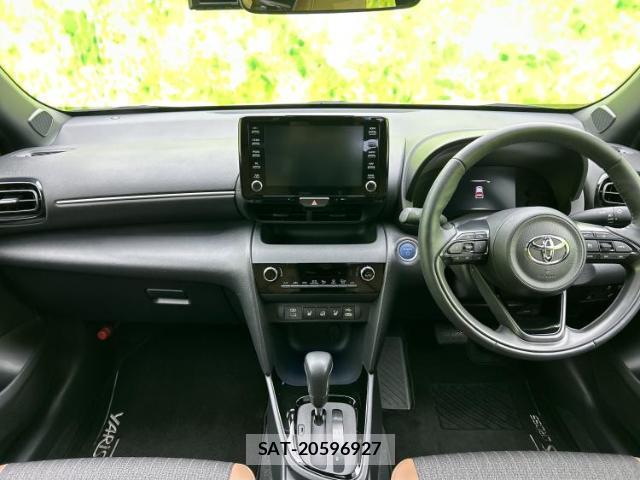 Toyota YARIS CROSS 2023-09 8056135-7