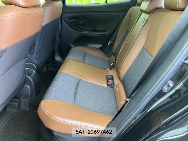 Toyota YARIS CROSS 2023-11 8056177-7
