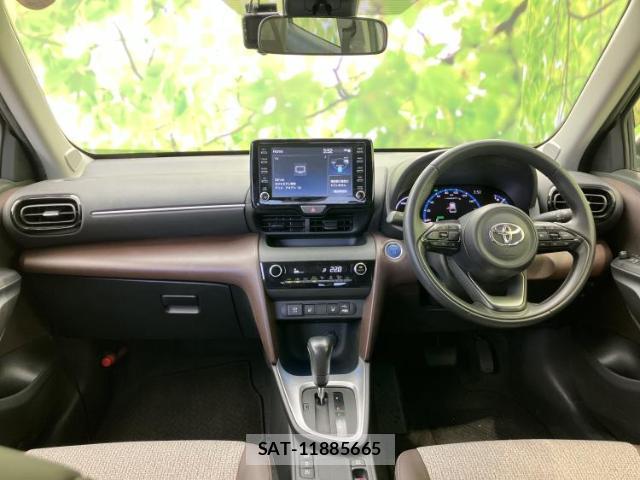 Toyota YARIS CROSS 2022-05 8056192-3