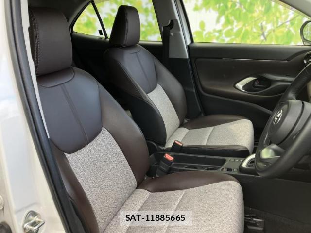 Toyota YARIS CROSS 2022-05 8056192-4