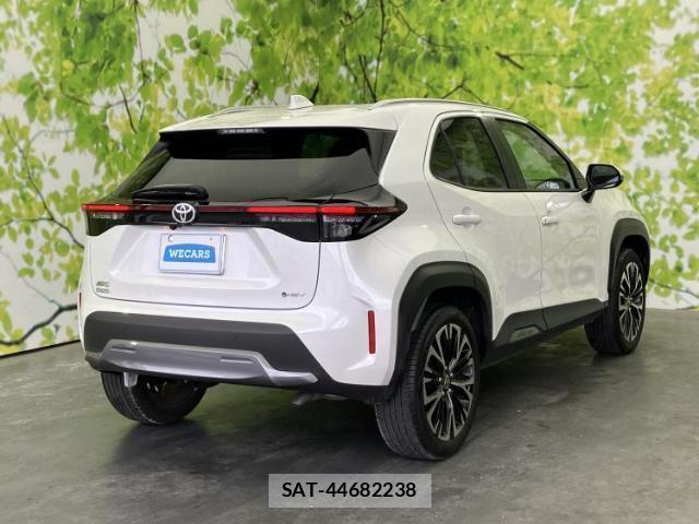 Toyota YARIS CROSS 2024-11 8056244-2