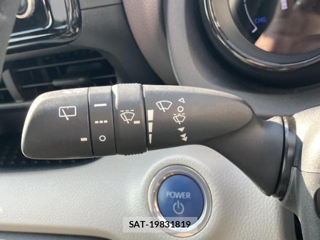 Toyota YARIS 2021-11 8053464-16