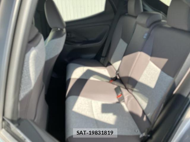 Toyota YARIS 2021-11 8053464-6
