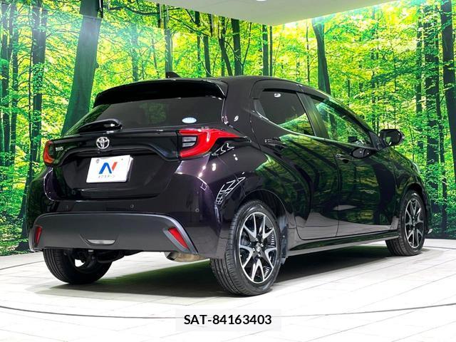 Toyota YARIS 2020-05 8053796-17