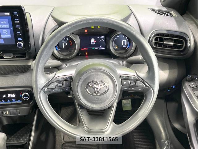 Toyota YARIS 2021-05 8054314-10