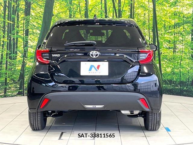 Toyota YARIS 2021-05 8054314-14