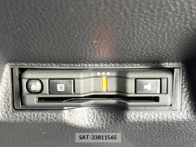 Toyota YARIS 2021-05 8054314-5