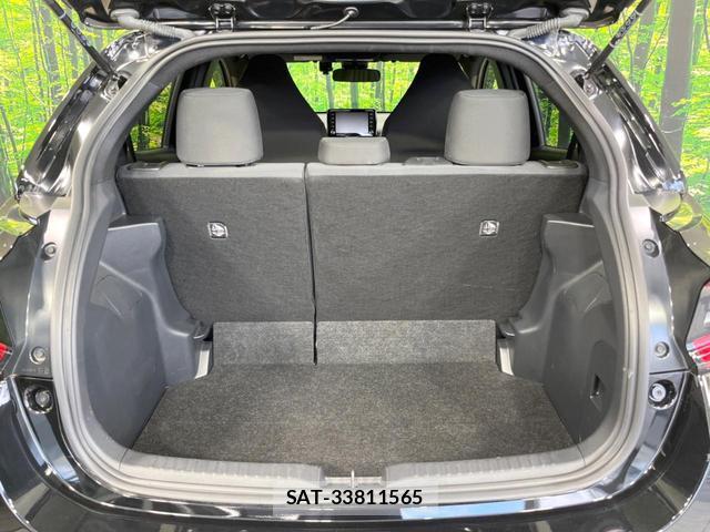 Toyota YARIS 2021-05 8054314-9
