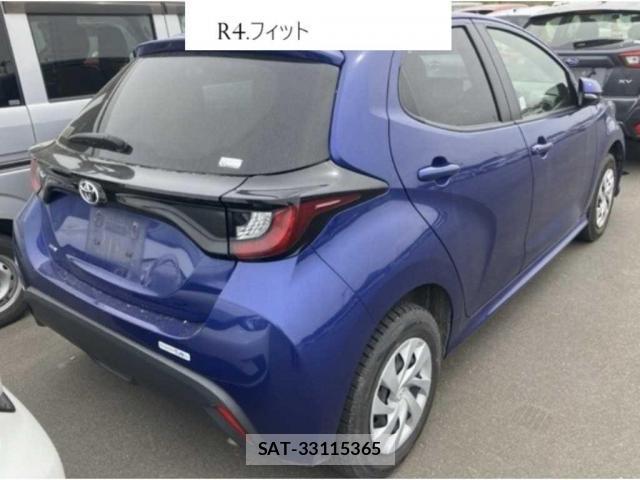 Toyota YARIS 2022-04 8054810-1