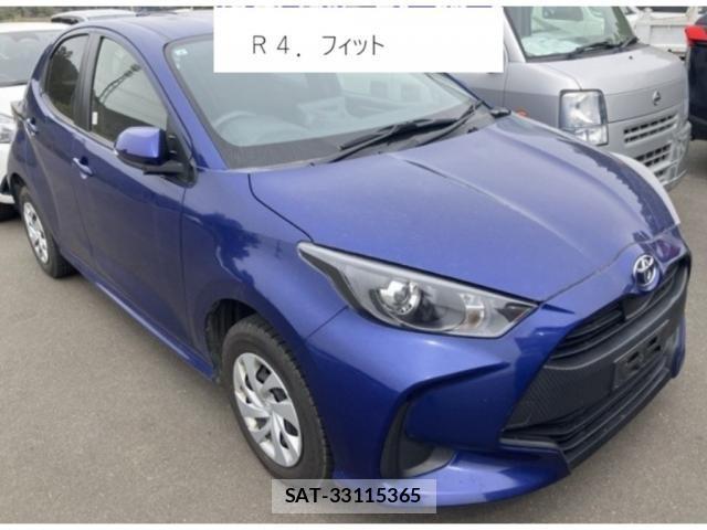 Toyota YARIS 2022-04 8054810-4