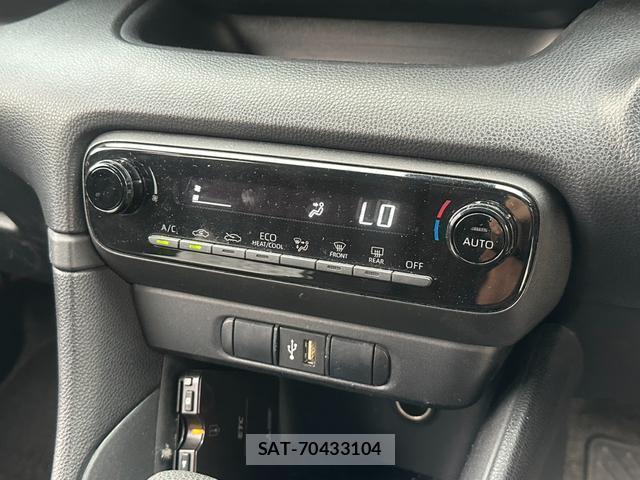 Toyota YARIS 2021-06 8054903-10