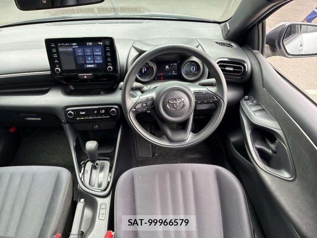 Toyota YARIS 2023-01 8055312-2