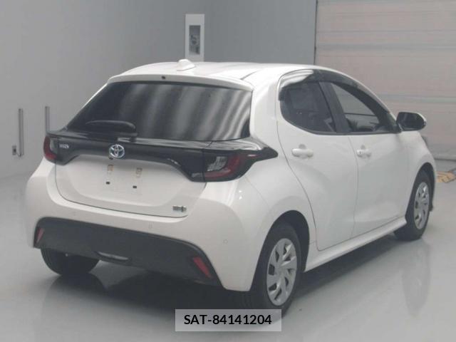 Toyota YARIS 2023-06 8055315-4