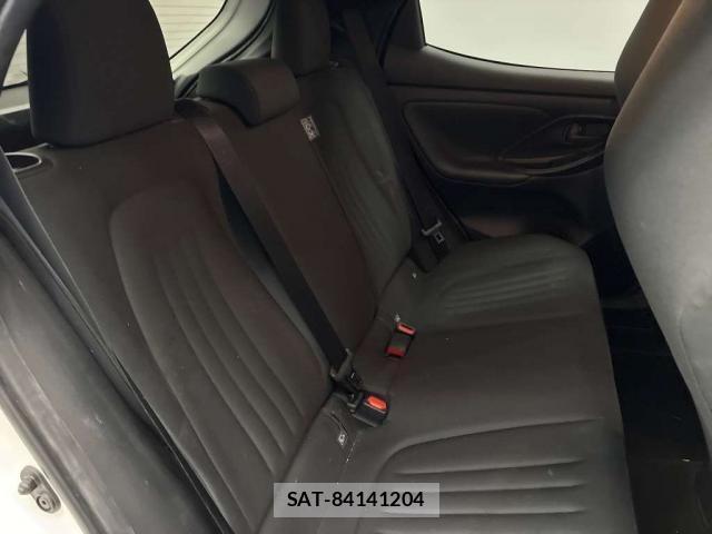 Toyota YARIS 2023-06 8055315-6