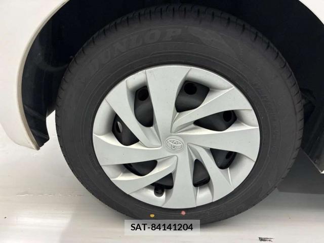 Toyota YARIS 2023-06 8055315-8
