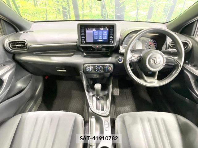 Toyota YARIS 2023-03 8055479-1