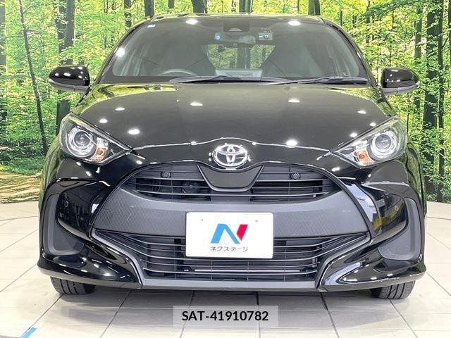 Toyota YARIS 2023-03 8055479-13