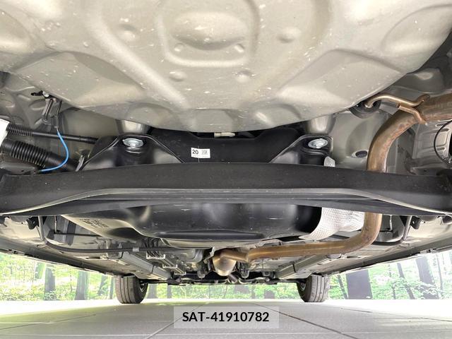 Toyota YARIS 2023-03 8055479-18