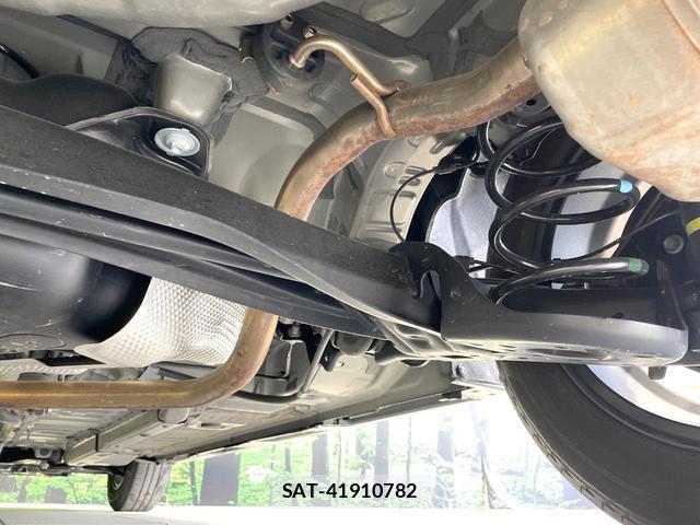 Toyota YARIS 2023-03 8055479-19