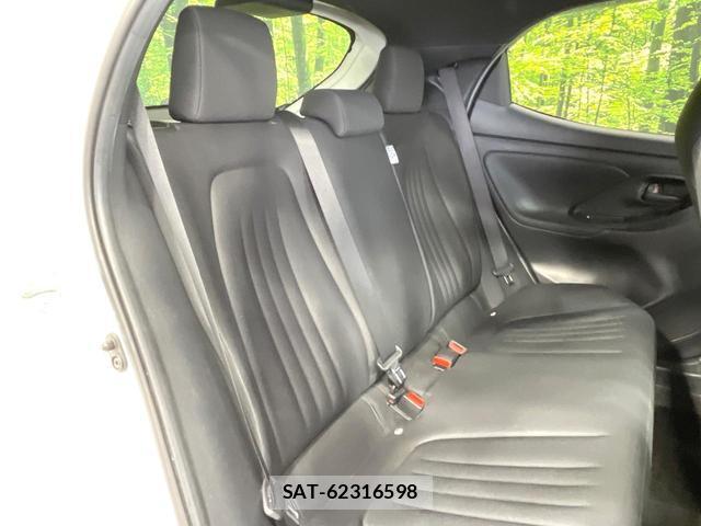 Toyota YARIS 2020-07 8055490-8
