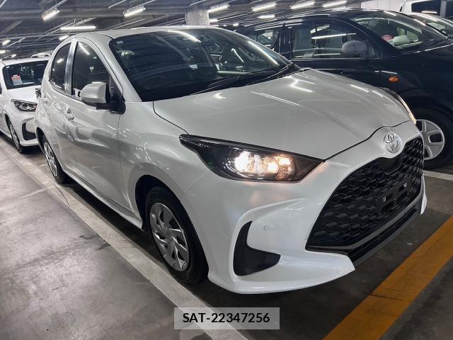 Toyota YARIS 2024-05 8055645-6