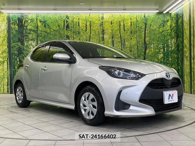 Toyota YARIS 2021-03 8055763-15