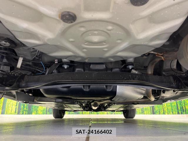 Toyota YARIS 2021-03 8055763-18