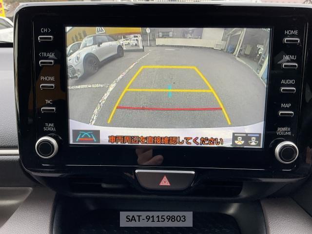 Toyota YARIS 2022-07 8056070-11