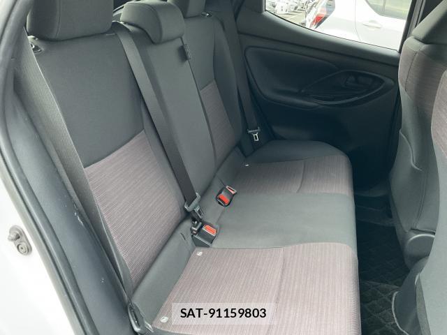 Toyota YARIS 2022-07 8056070-15