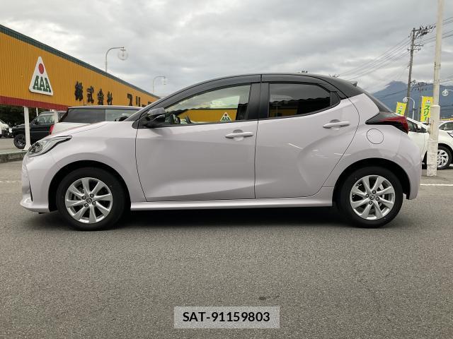 Toyota YARIS 2022-07 8056070-3